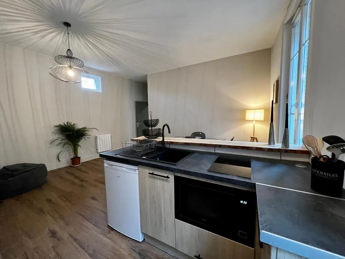 Promenades / 1 Chambre / Neuf Roanne